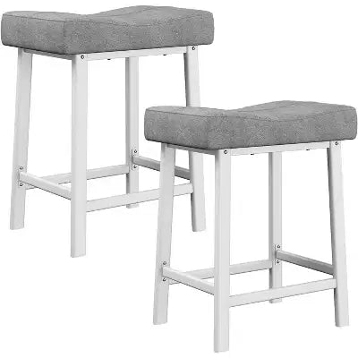 Lot de 2 tabourets de bar de 61 cm de hauteur de comptoir, sièges incurvés en similicuir rembourré avec cadre en métal et repose-pieds