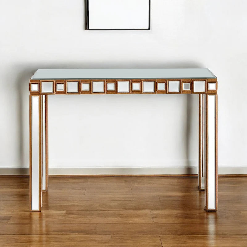 Console rectangulaire dorée à miroir avec base en verre à quatre pieds - 43 L x 14 l x 31 H