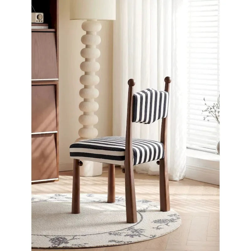 Chaise de salle à manger